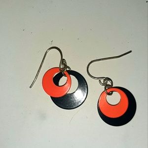 2/$10 METAL DROP EARRINGS       c